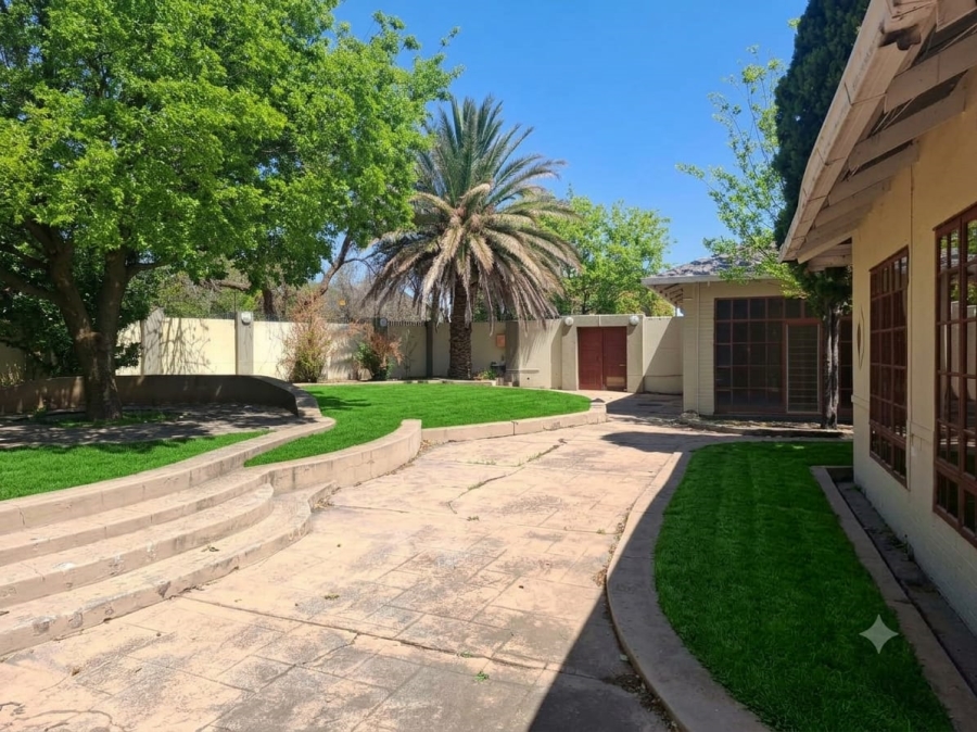 4 Bedroom Property for Sale in Suidrand Free State